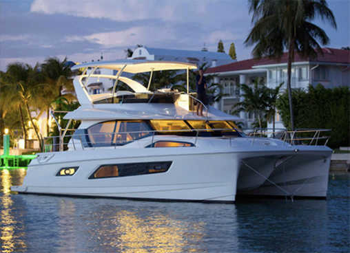 Aquila 44 Yacht Power Catamaran