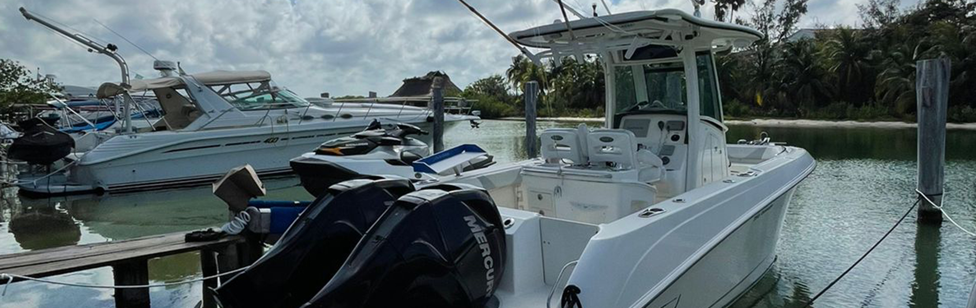Boston-Whaler-25-(2013)
