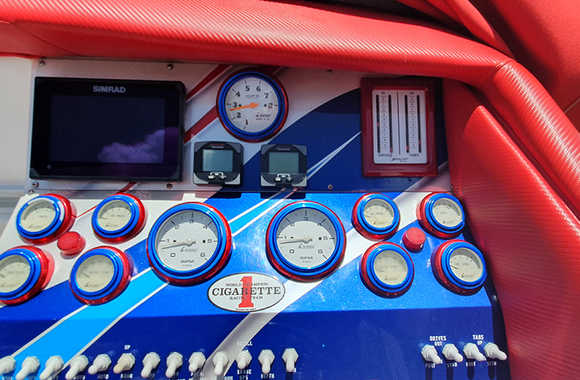 checkmate cigarette boat Checkmate Power Boats 2400BRX