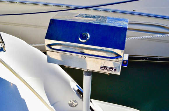 Sea-Ray-Sundancer-44-(2008)