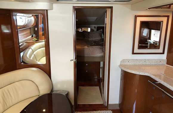 Sea Ray Sundancer 44 (2008)