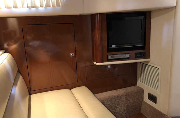 Sea Ray Sundancer 44 (2008)