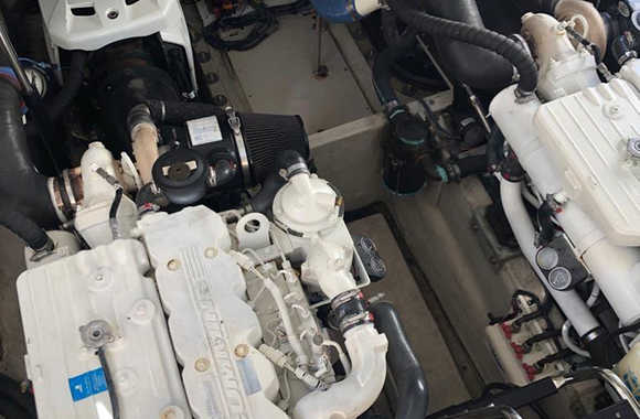 Sea-Ray-Sundancer-44-(2008)