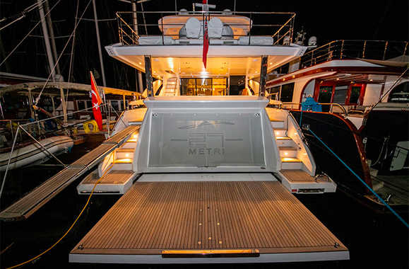 Azimut 27M (2019)