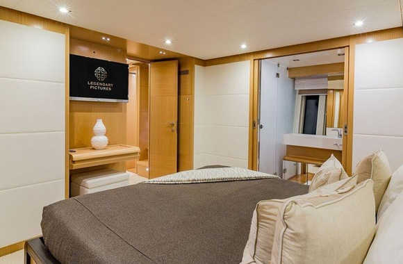 Ferretti-80-(2010)