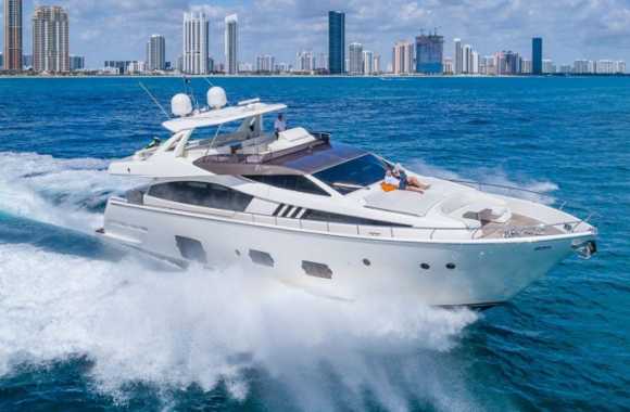 Ferretti 80 (2010)