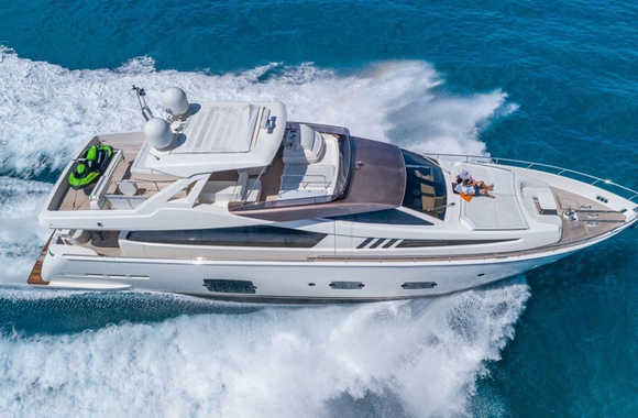 Ferretti 80 (2010)