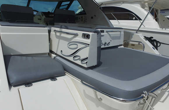 Sea Ray 450 Sundancer (2014)