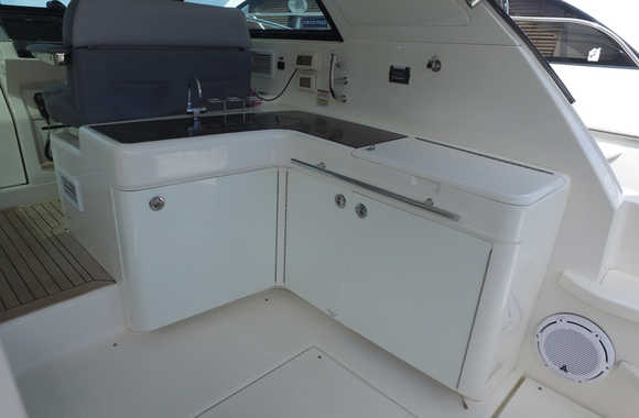 Sea Ray 450 Sundancer (2014)