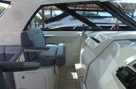 Sea Ray 450 Sundancer (2014)