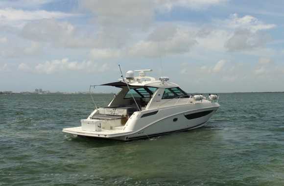 Sea Ray 450 Sundancer (2014)