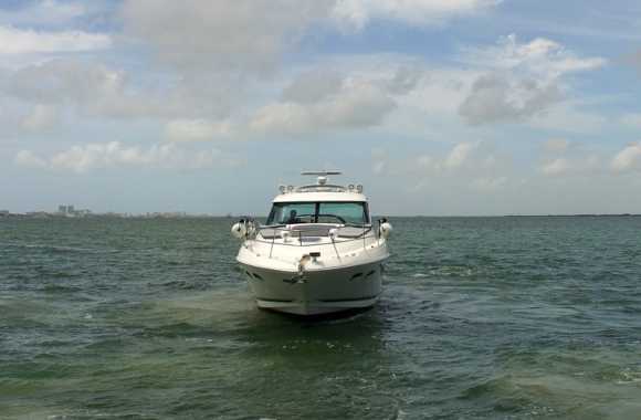 Sea Ray 450 Sundancer (2014)