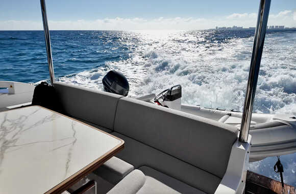 Azimut 55 (2021)