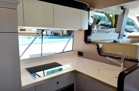 Azimut 55 (2021)