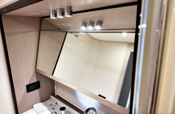 Azimut 55 (2021)
