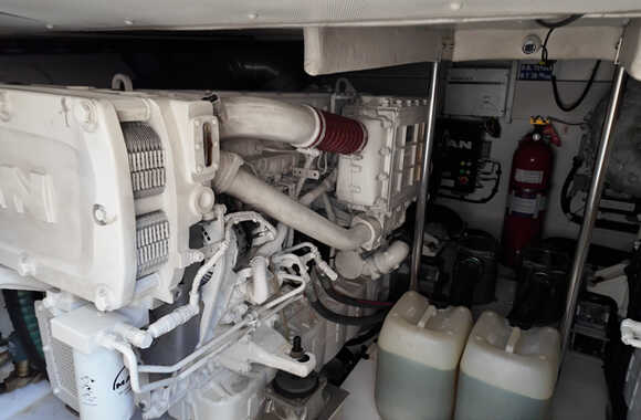 Azimut 55 (2021)
