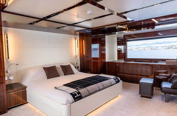 Riva-110-(2019)