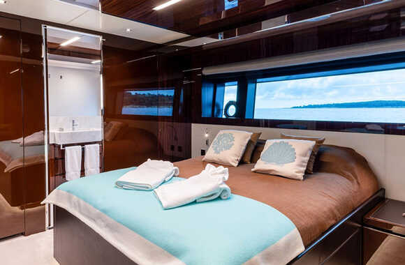 Riva-110-(2019)