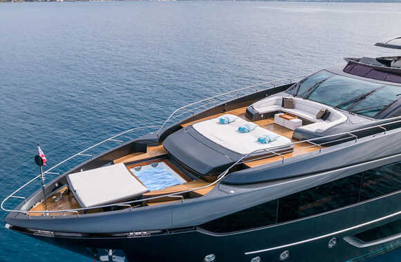 Riva-110-(2019)