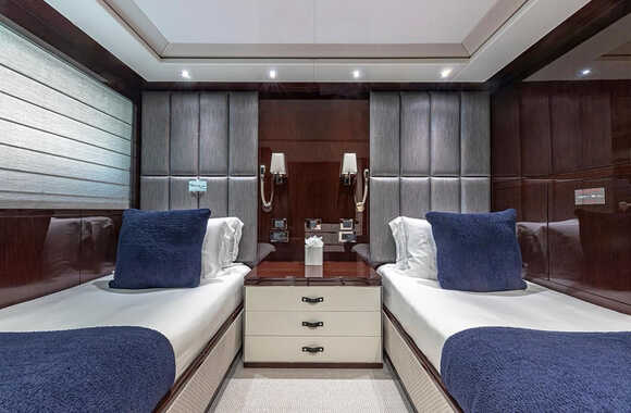 Sunseeker 131 (2020)